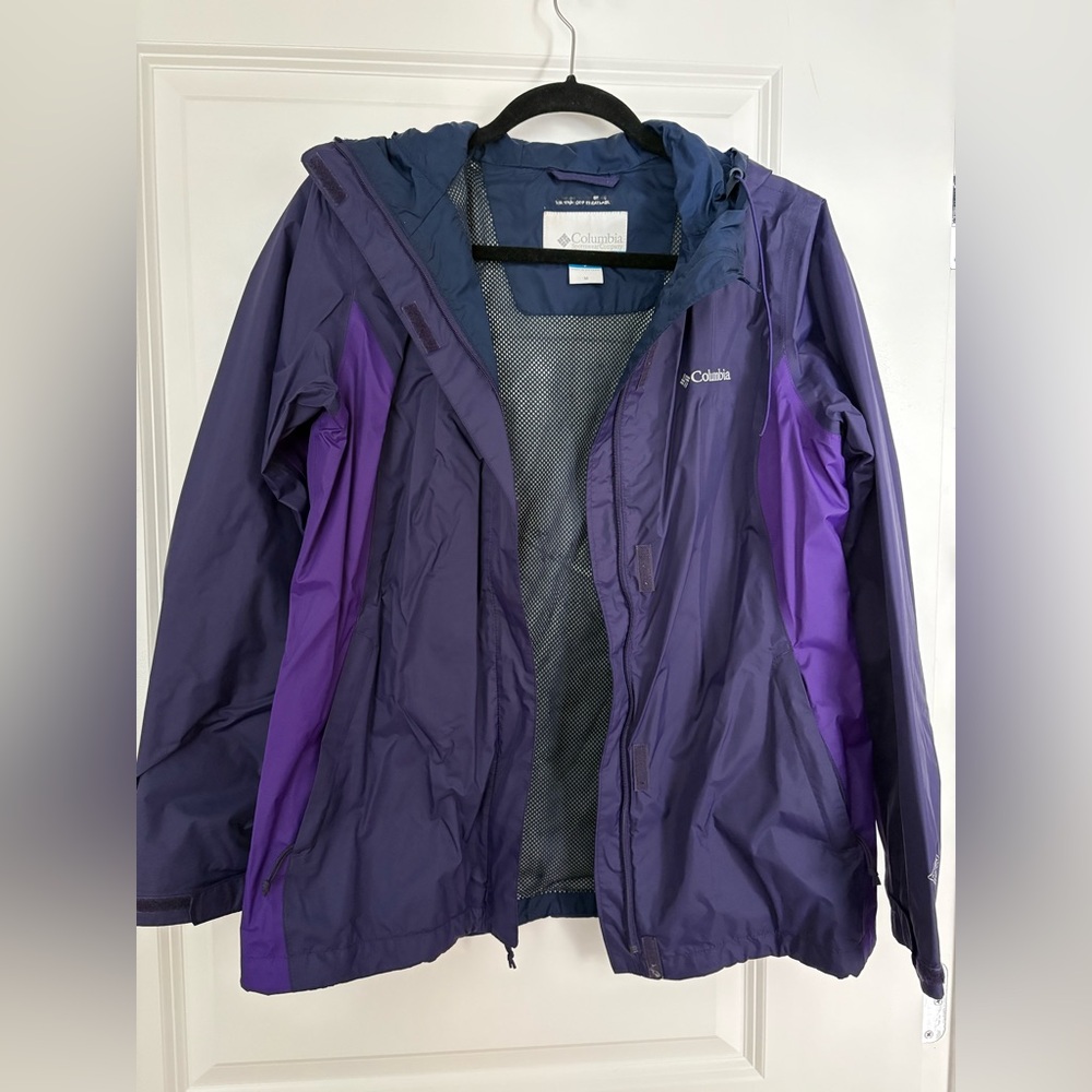 Columbia Rain Jacket